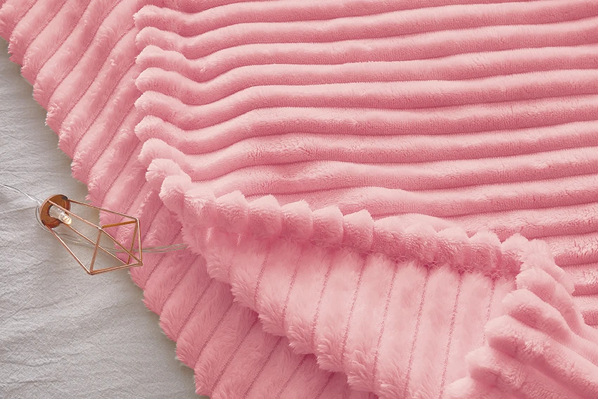 Плед велсофт TAG Tekstil ALM1930 160x220 см (1728) - фото 3 Плед велсофт TAG Tekstil ALM1930 160x220 см (1728) - фото 3