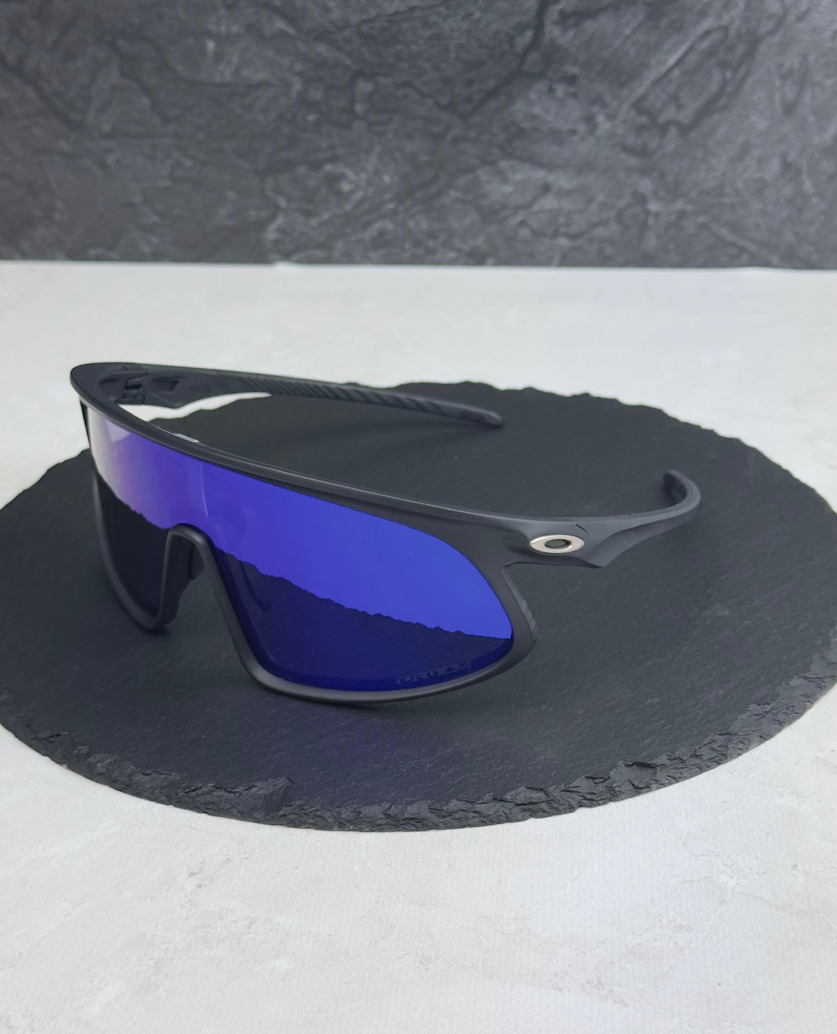 Солнцезащитные очки Oakley Resistor OO9484 матовые с синей линзой Prizm Sapphire спортивный щиток Черный