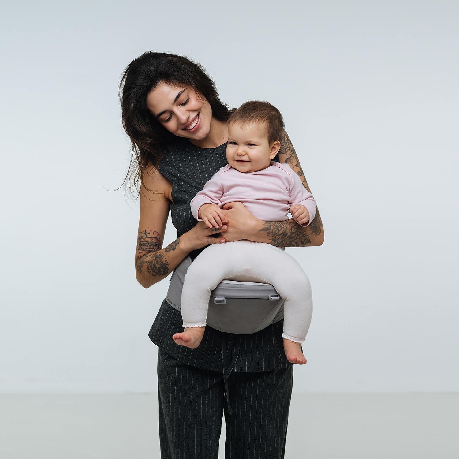 Хипсит 6в1 Love and Carry Серый (31262893)