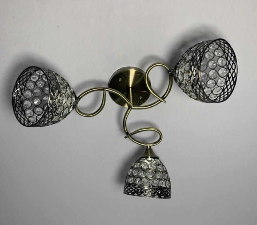 Потолочная люстра Numina на три плафона 3475/3AB бронзовая. Потолочная люстра Numina на три плафона 3475/3AB бронзовая.