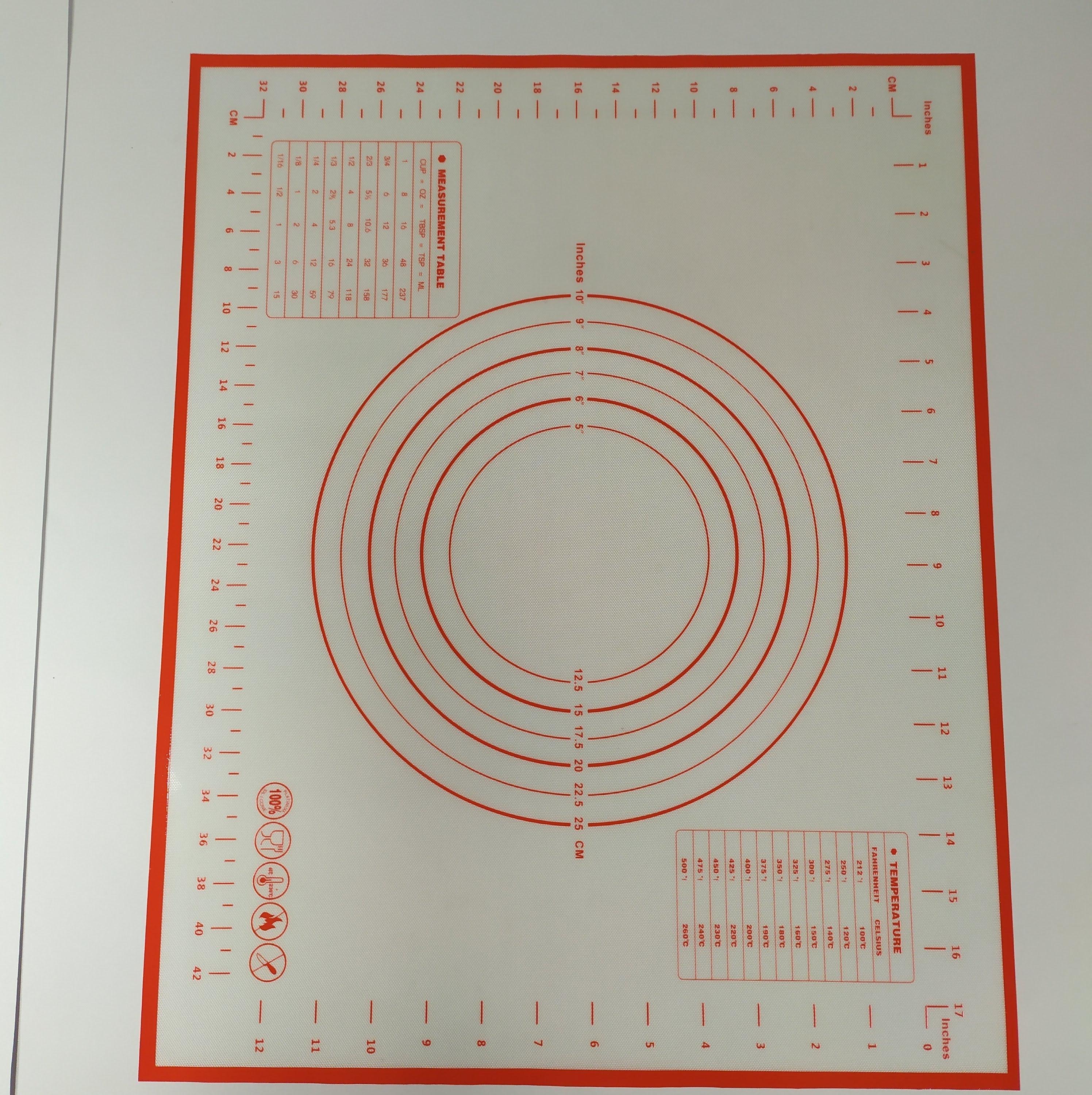 Коврик Dynasty силиконовый 50х40 см (DN-21013)