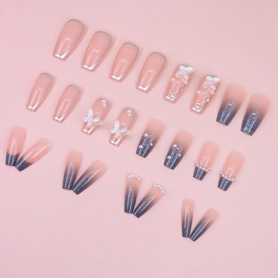 Накладные блестящие ногти Bananahall CZ044 с бабочками и градиентом с клеем 24 шт. Серебряный (A9754) - фото 3 Накладные блестящие ногти Bananahall CZ044 с бабочками и градиентом с клеем 24 шт. Серебряный (A9754) - фото 3