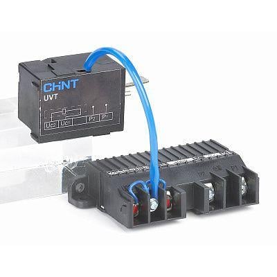 Розчіплювач мінімальної напруги CHINT UVT-M1 A1 L для NXM-125/63/NXMLE-125 AC лівий 230V (203834)