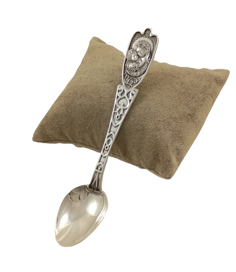 Ложка детская серебряная Богородица 925 проба 20,30 г