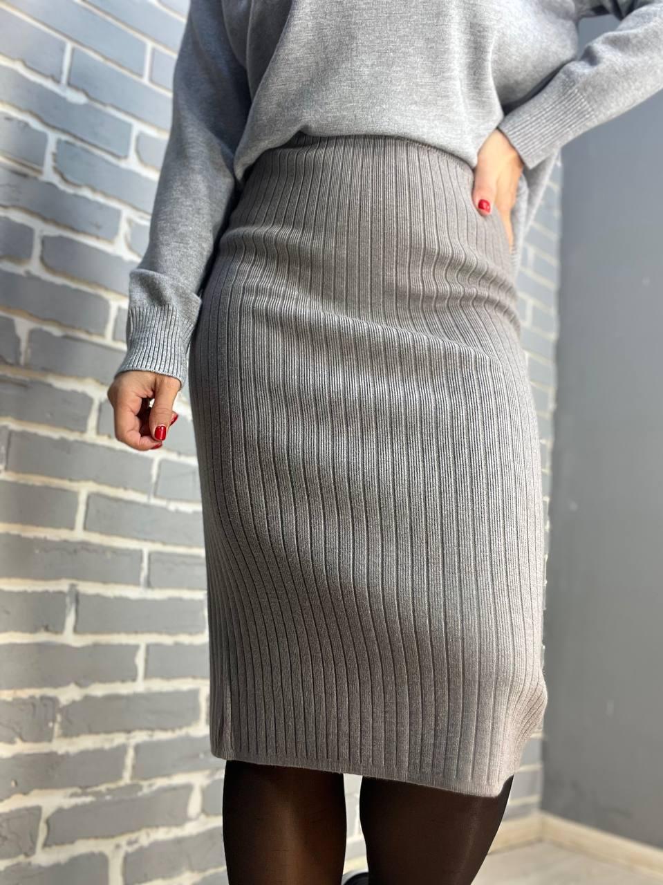Юбка женская My fashion 478 вязка широкий рубчик разрез средняя длина р. 44-48 Серый (3025)