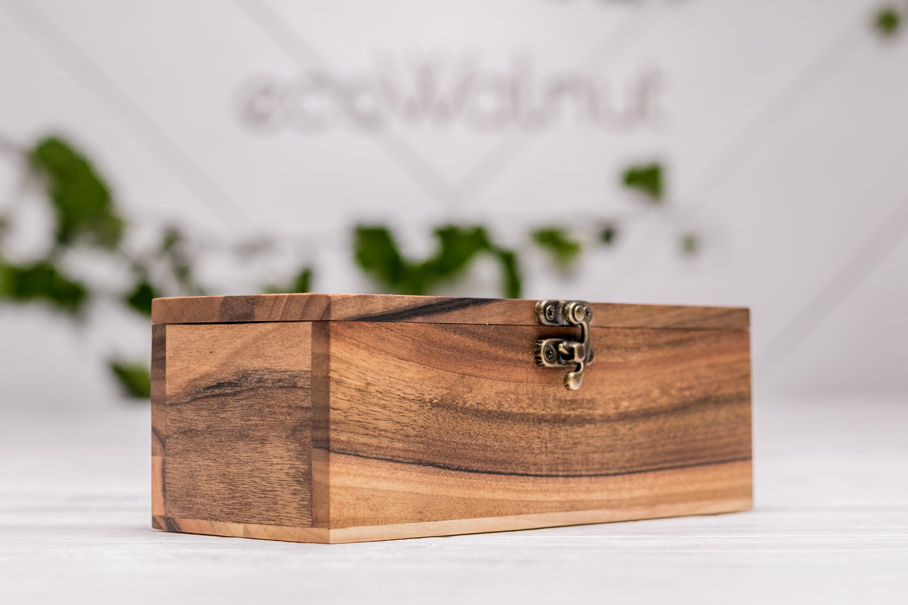 Дерев'яний футляр EcoWalnut для 1 пари окулярів з персональним гравіюванням (EB-15.2) - фото 10