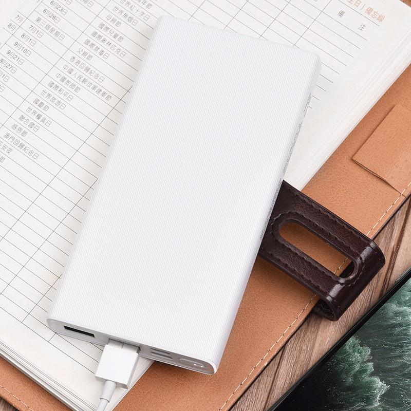 Повербанк Hoco J55 Neoteric с LED индикатором + 10000 mAh 2 USB/1 Type-C/micro-USB 5V/2 A Белый (6586876) - фото 3