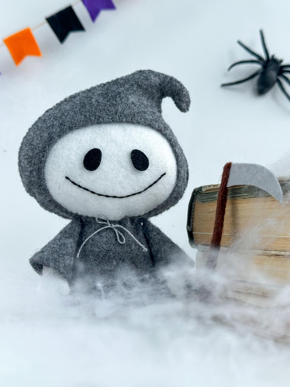 Игрушка фетровая Жнец с косой (29528495) - фото 6 Игрушка фетровая Жнец с косой (29528495) - фото 6