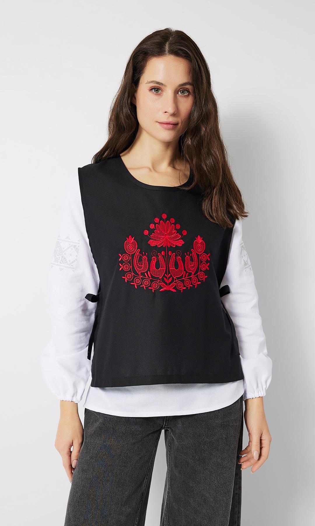 Жилетка жіноча з вишивкою Вишиваночка Чорний (Ж0110-2) 48-52