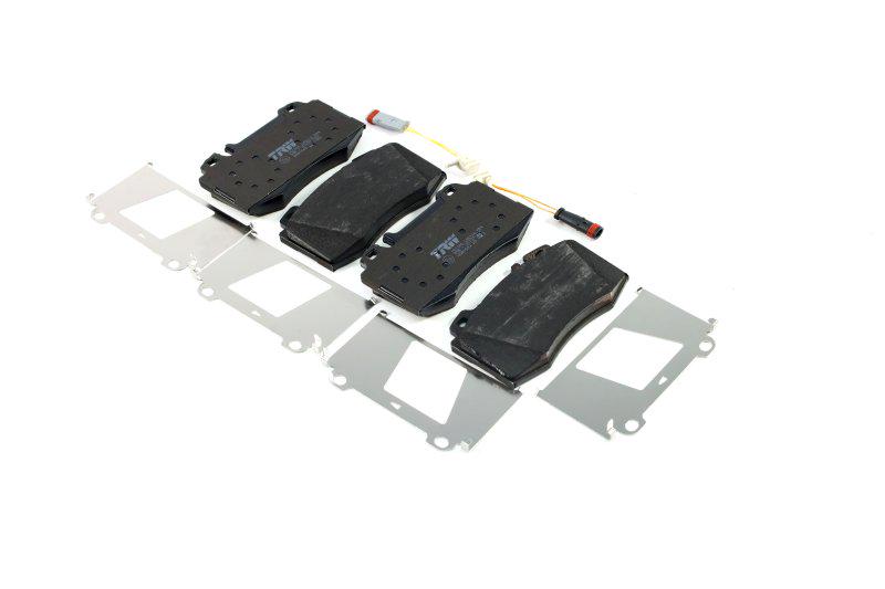 Тормозные колодки дисковые TRW Mercedes C-Class w203 передние (Engine Components GDB1543)