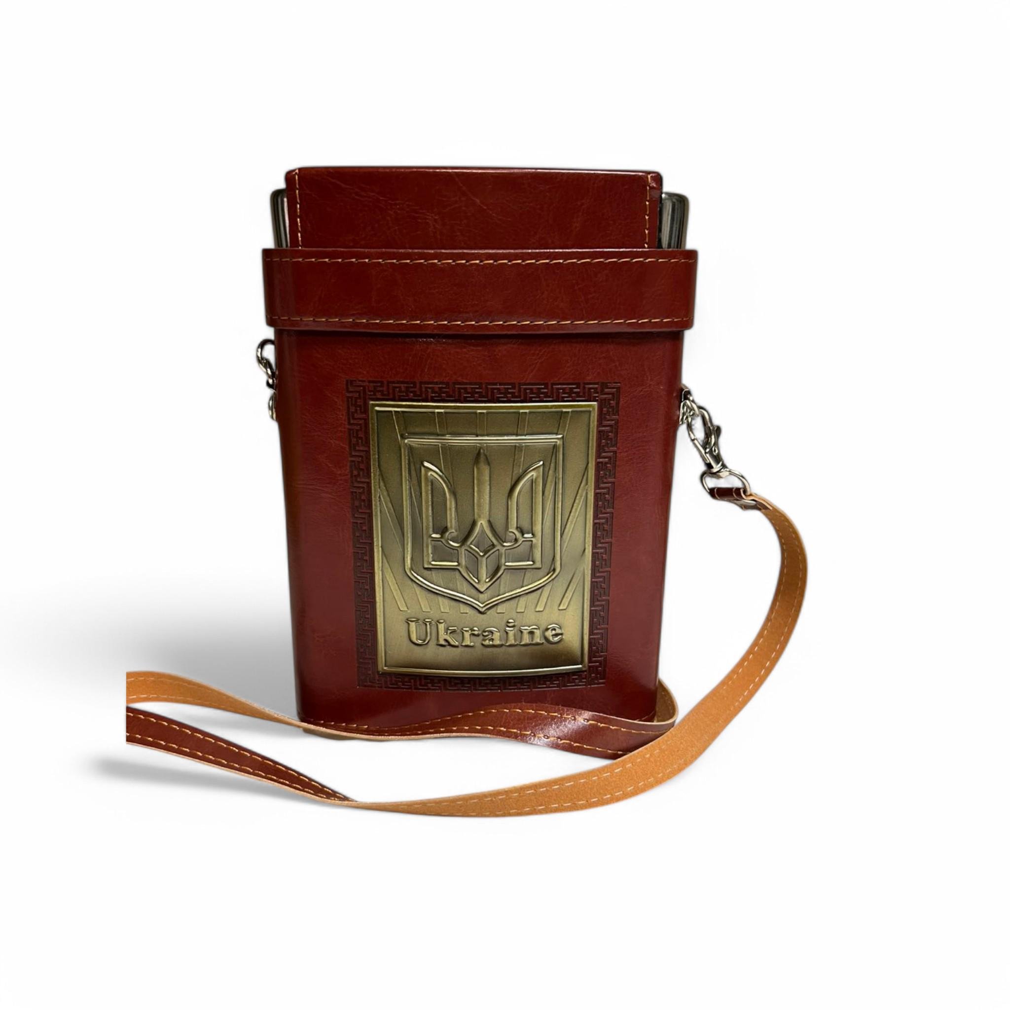Фляга Hip Flask в кожаном чехле Украина 18oz 532 мл с 3 мини-стопками (F_F1-65)
