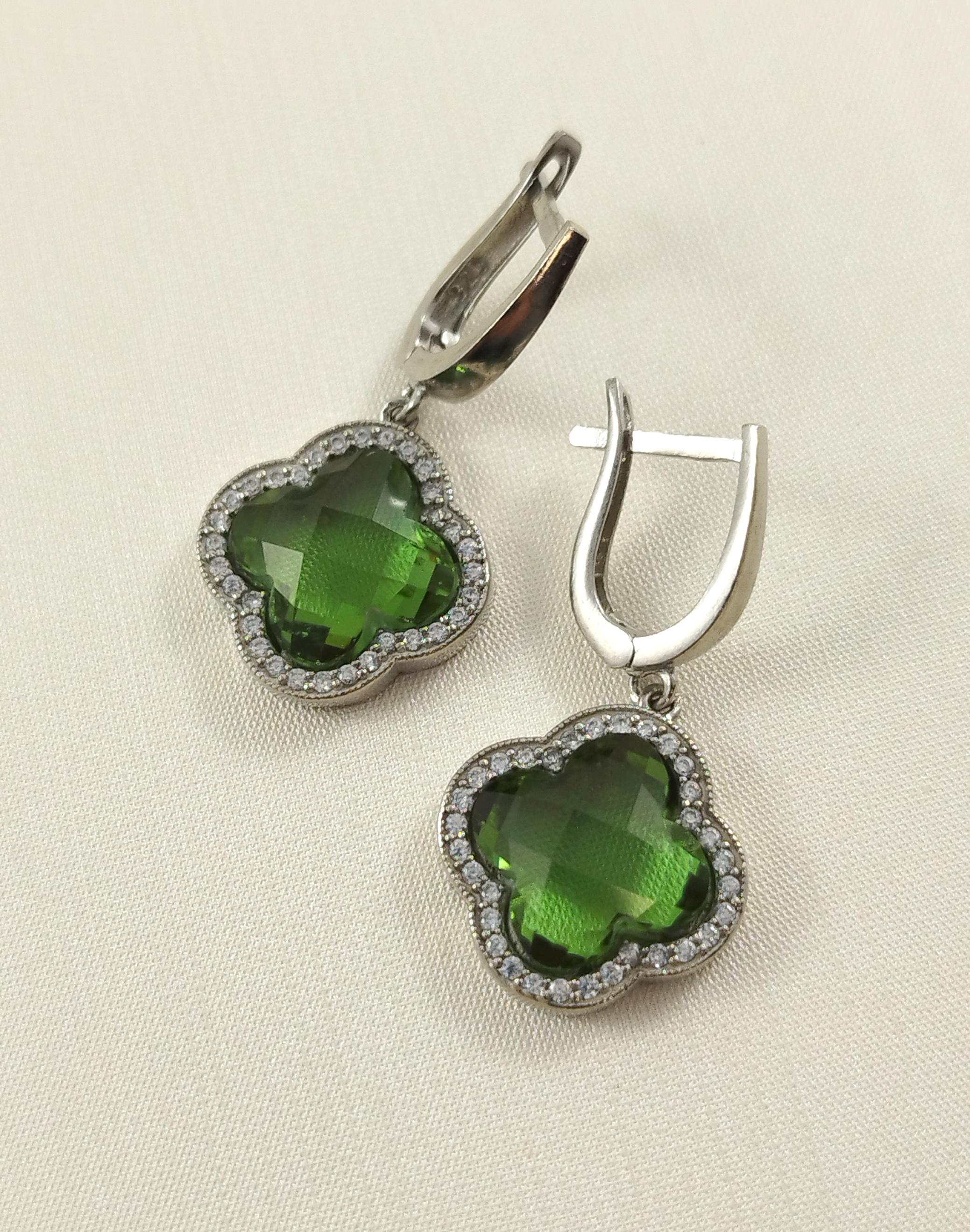 Серьги серебряные с султанитом Клевер (СЛВЦ/Б-слт)