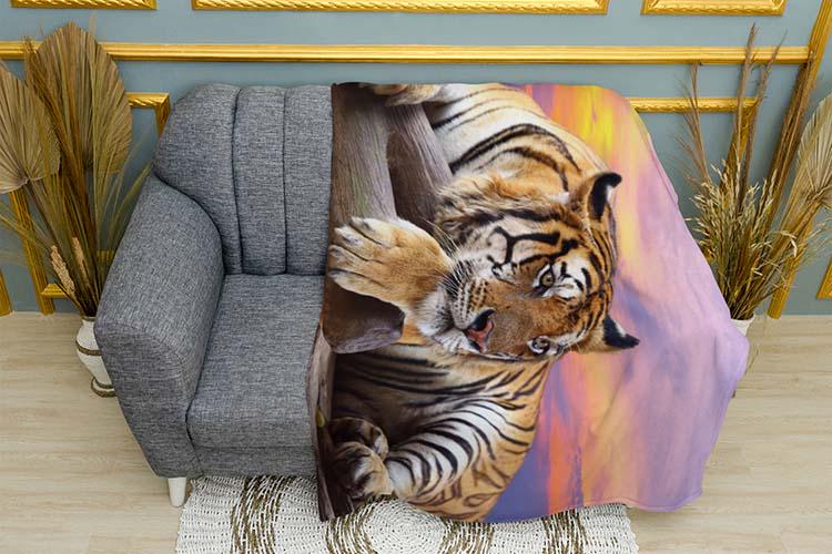 Плед Tiger Sunset плюш однослойный 150х210 см (114020-1)