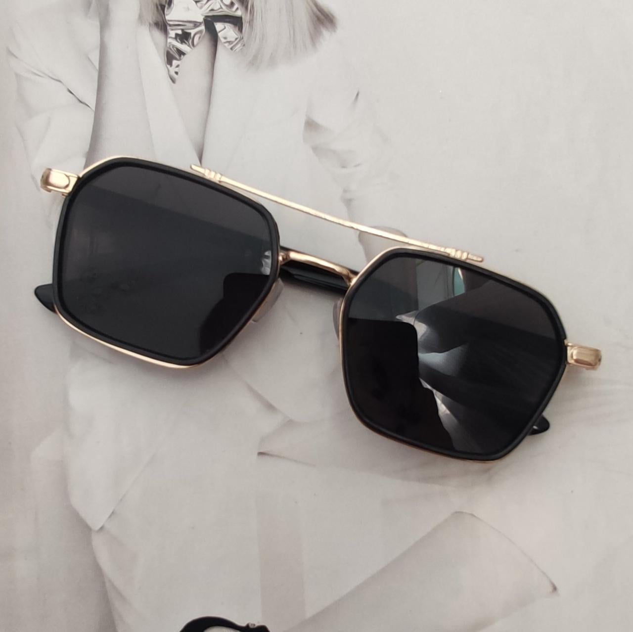 Очки авиаторы фигурные Черный в золоте (6735)