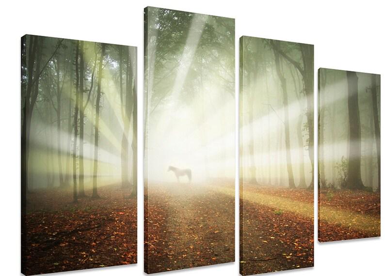 Модульная картина KIL Art В лучах солнца на холсте из четырех частей 129x90 см (M4_L_465)