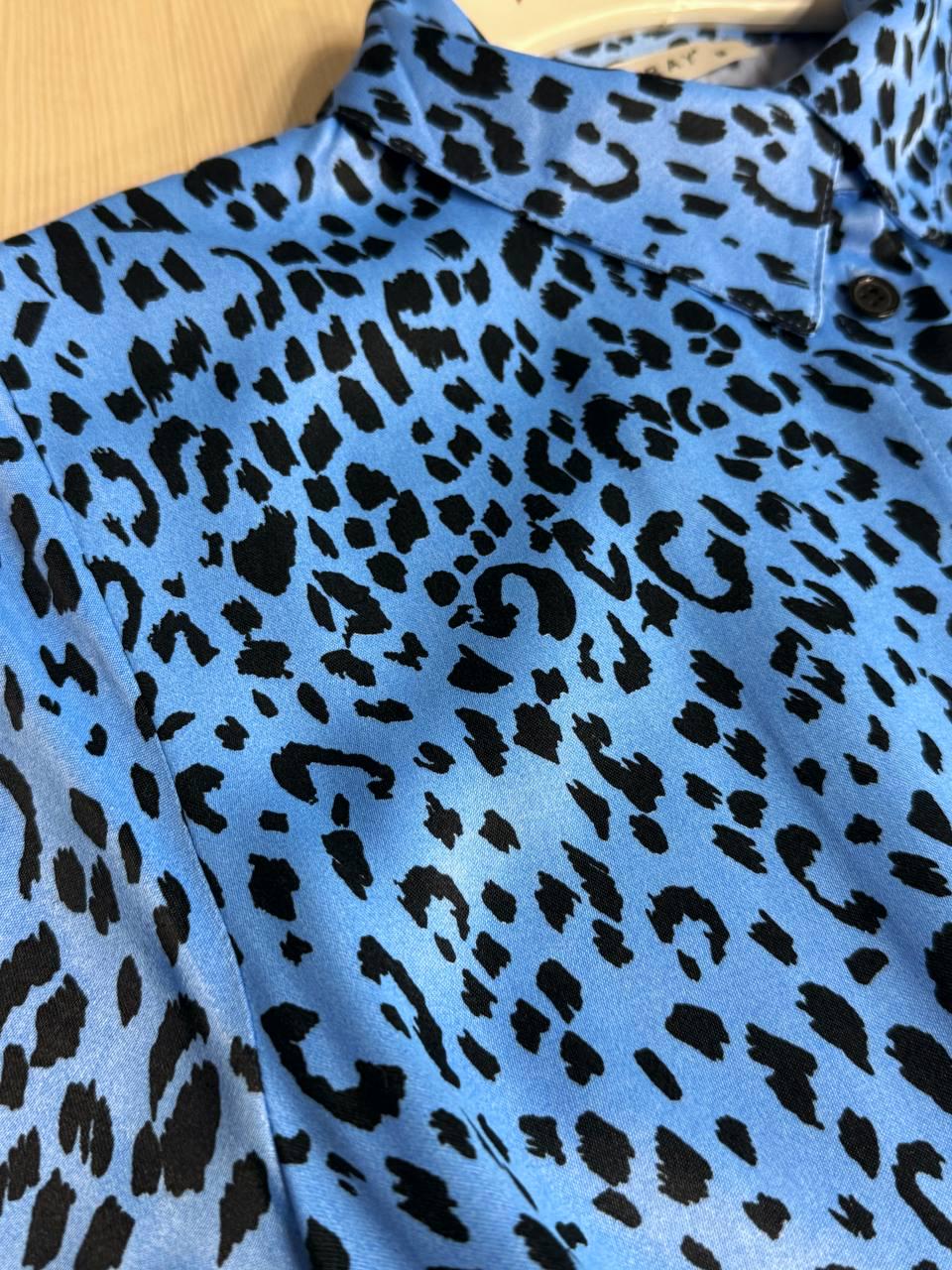 Сукня жіноча MIX RAY 4219 леопардовий принт коротка на гудзиках з паском L Блакитний (1415) - фото 2 Сукня жіноча MIX RAY 4219 леопардовий принт коротка на гудзиках з паском L Блакитний (1415) - фото 2
