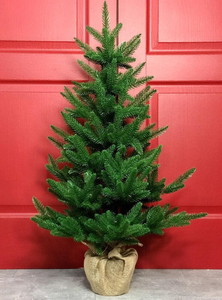 Ялинка лита Classic пишна в мішковині 90 см Зелений (210N/90/G) - фото 1 Ялинка лита Classic пишна в мішковині 90 см Зелений (210N/90/G) - фото 1