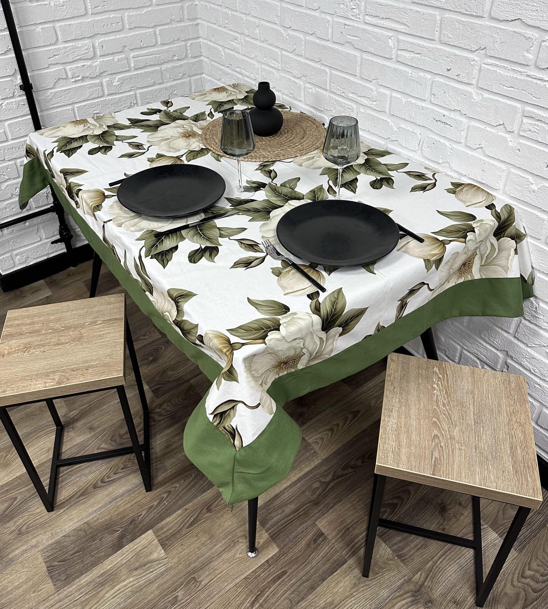 Скатертина Comfort Home Big flowers водовідштовхувальна з тефлоновим покриттям і кантом 100x150 см