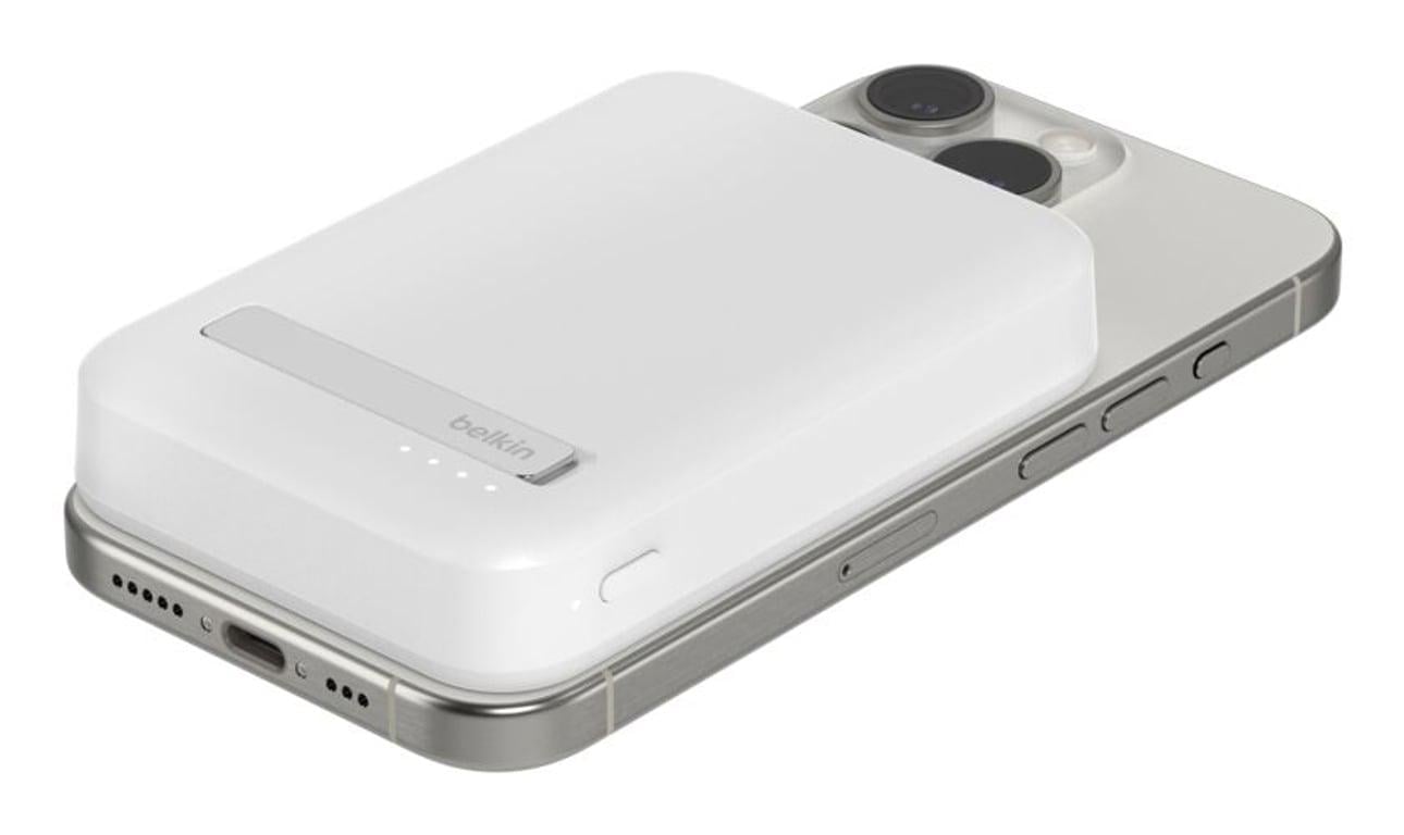 Повербанк Belkin BoostCharge Pro 8K 8000 mAh 15W White (BPD007BTWH) - фото 4 Повербанк Belkin BoostCharge Pro 8K 8000 mAh 15W White (BPD007BTWH) - фото 4