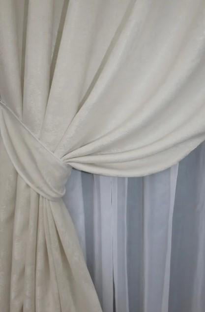 Комплект штор на люверсах SULTAN YL жаккард 1,5х2,5 м 2 шт. Молочний (1294ш) - фото 3 Комплект штор на люверсах SULTAN YL жаккард 1,5х2,5 м 2 шт. Молочний (1294ш) - фото 3