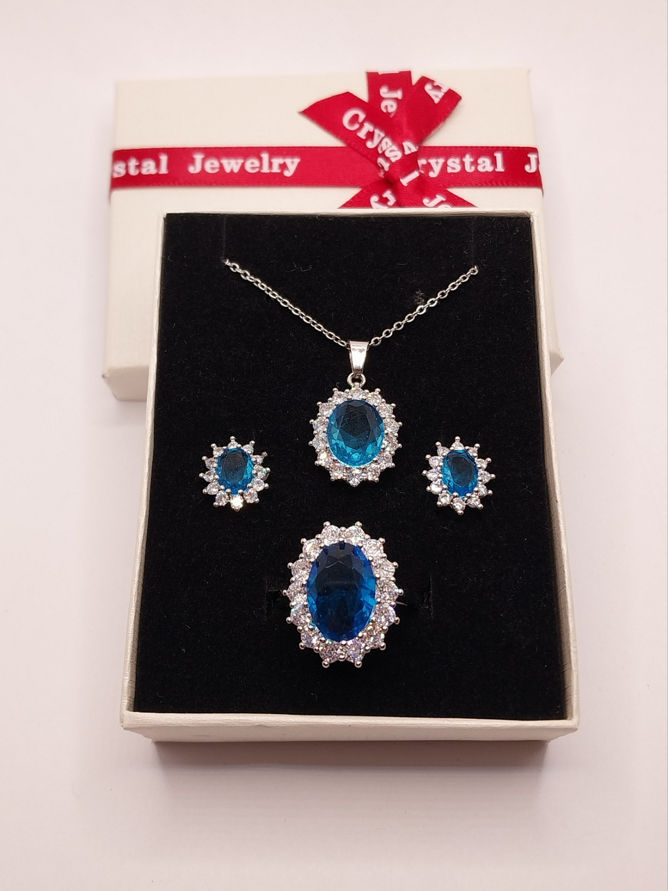 Набор украшений серьги колье кольцо Топазовый овал с цирконами в оправе красиво составлено Голубой/Серебристый (16214)