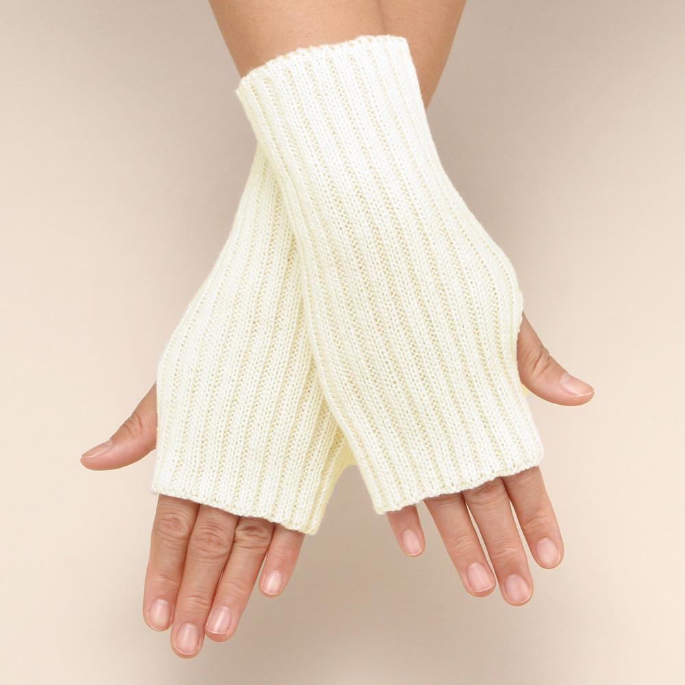 Митенки короткие в рубчик One Size Молочный (1855)