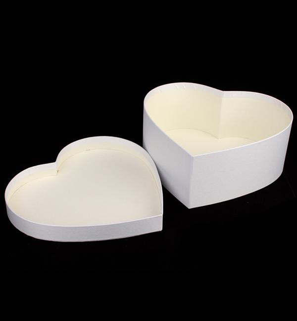 Подарочная коробка White heart 25,5x23,5x10 см - фото 2