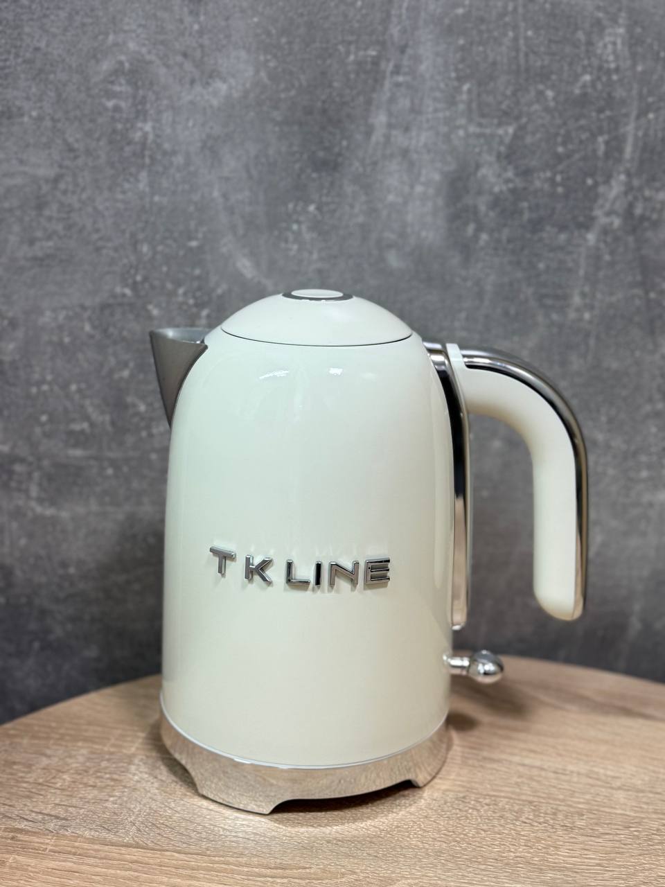 Электрочный T.K.Line TK00280 из нержавеющей стали 1,7 л 3000 Вт Молочный (TK00280)