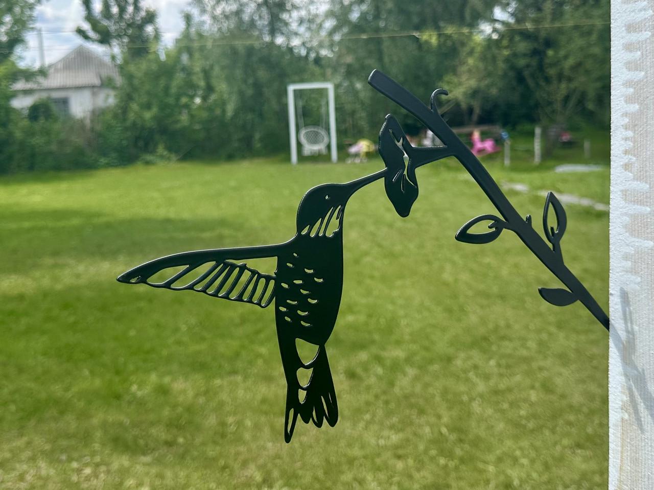 Садовая фигура Колибри и цветок металлический для двора/террасы (DCR028) - фото 4 Садовая фигура Колибри и цветок металлический для двора/террасы (DCR028) - фото 4