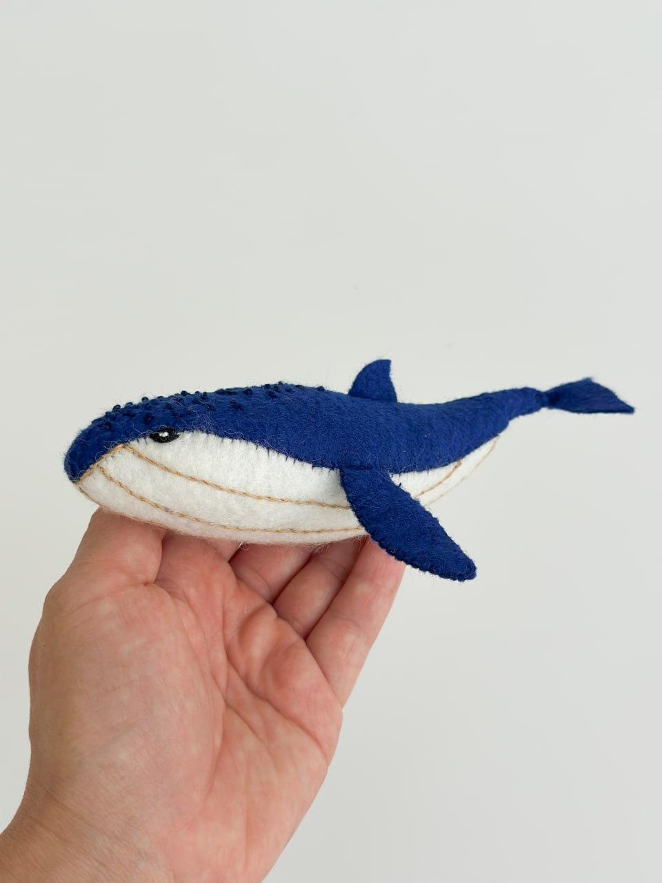 Мягкая игрушка фетровая Синий кит ручная работа (29472388) - фото 5 Мягкая игрушка фетровая Синий кит ручная работа (29472388) - фото 5