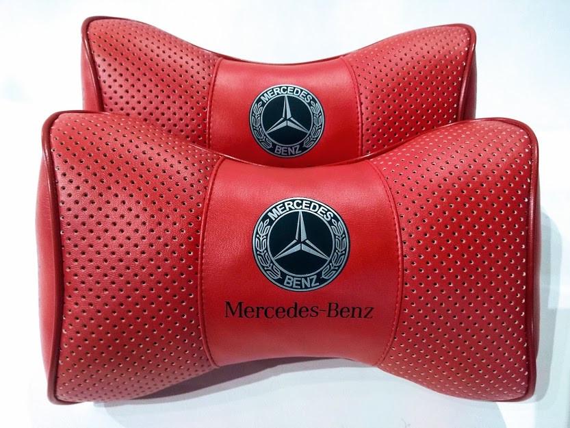 Подушка на подголовник авто Mercedes-Benz 2 шт. (00455)
