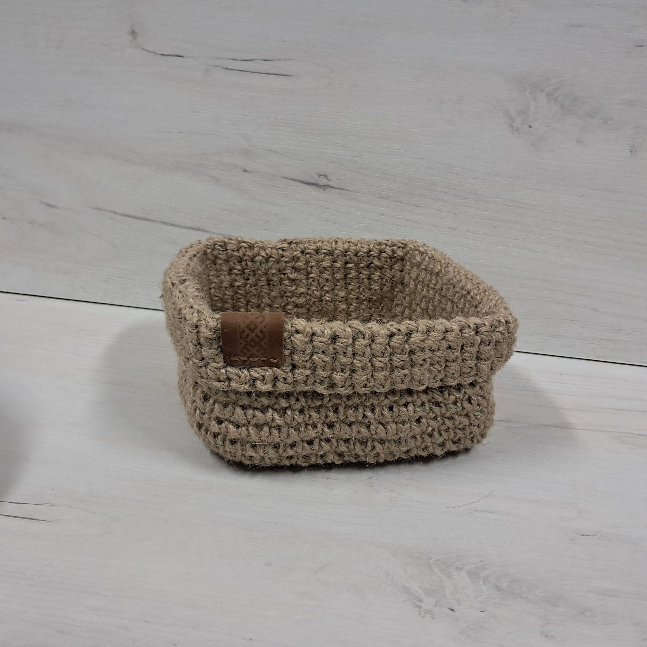 Корзина из джута с отворотом 16x16 см (26408304) Корзина из джута с отворотом 16x16 см (26408304)