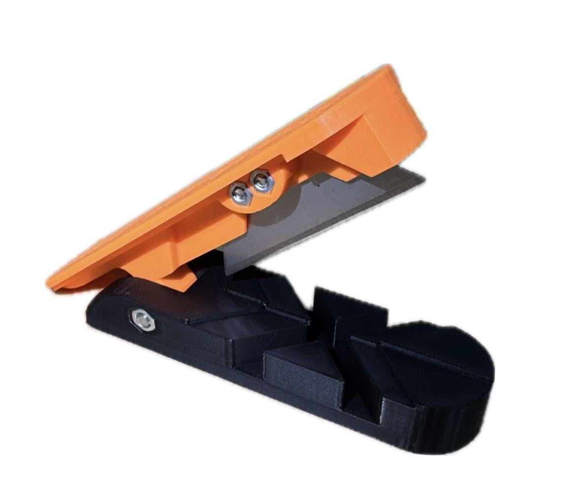 Вставкоріз маскувальної стрічки для натяжних стелі (ІТ0020)