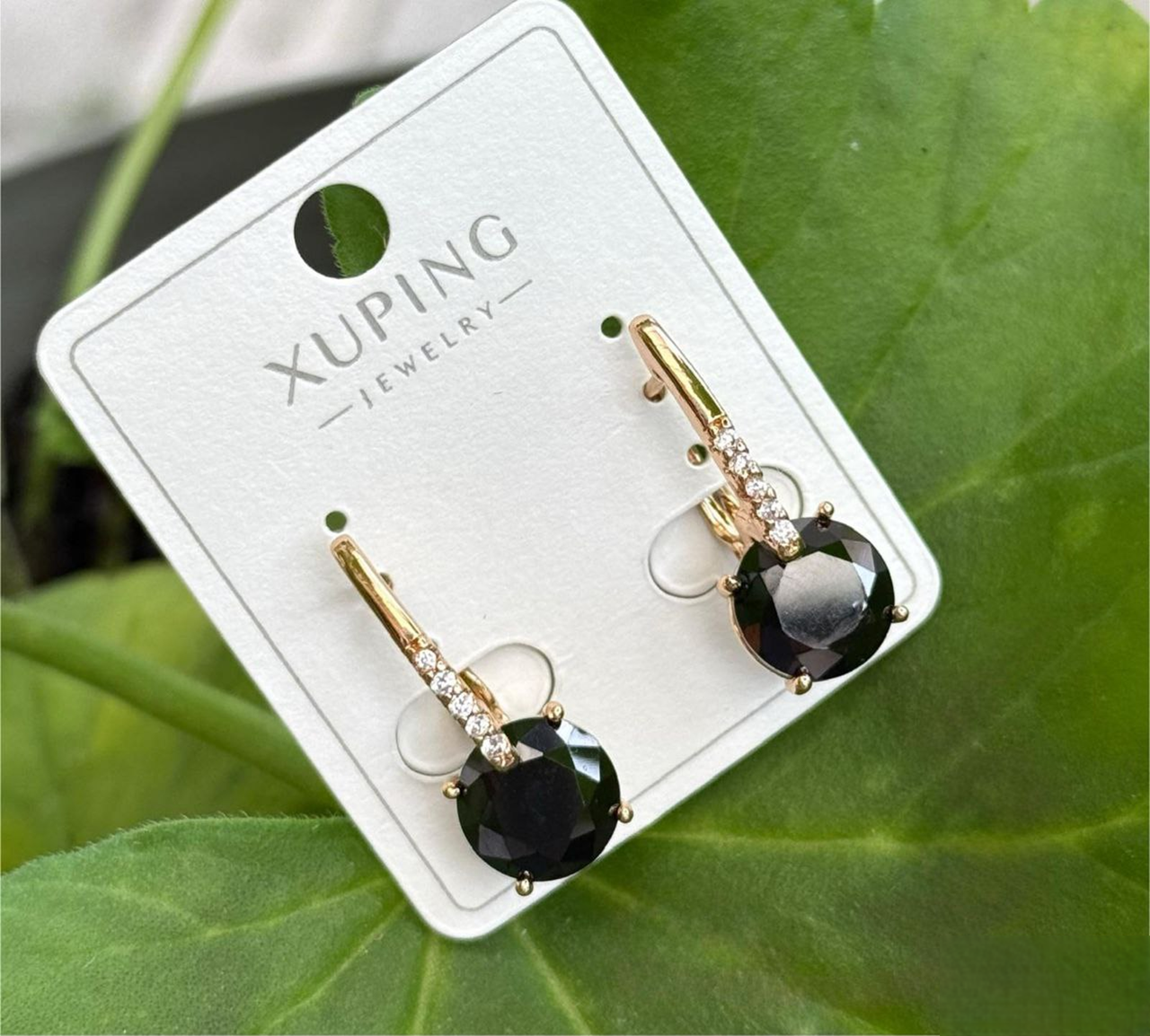 Серьги Xuping с черным камнем гипоаллергенные Золотистый (2930979495)