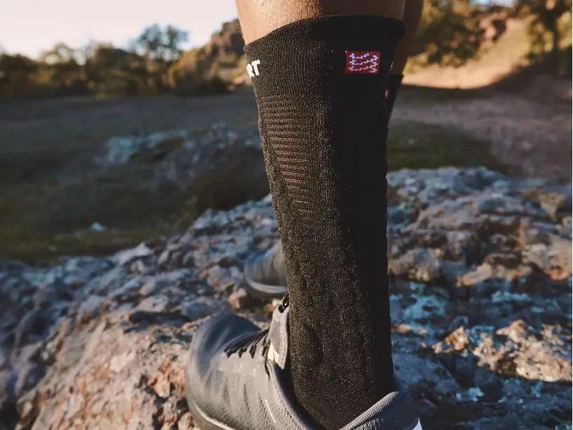 Шкарпетки для бігу Pro Racing Socks V4.0 Trail T2 р. 39-41 Black (12333555) - фото 2