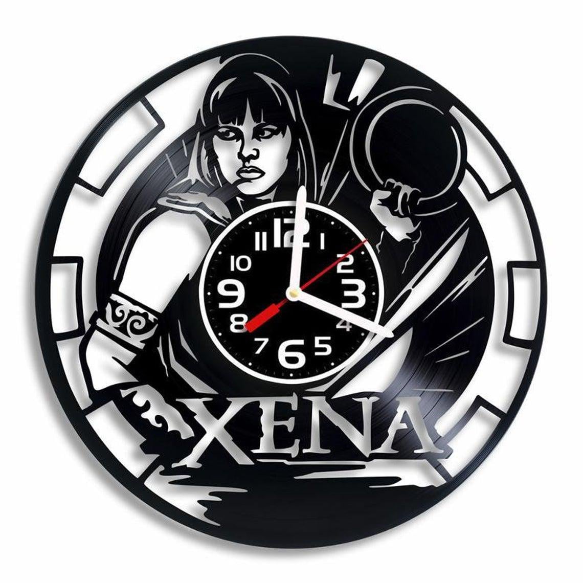 Часы настенные Зена королева воинов 2395 из виниловой пластинки
