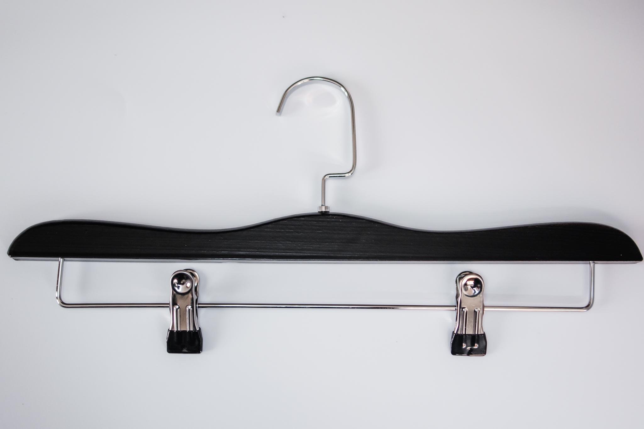 Вешалка LUX костюмная с прищепками 41 см Черный