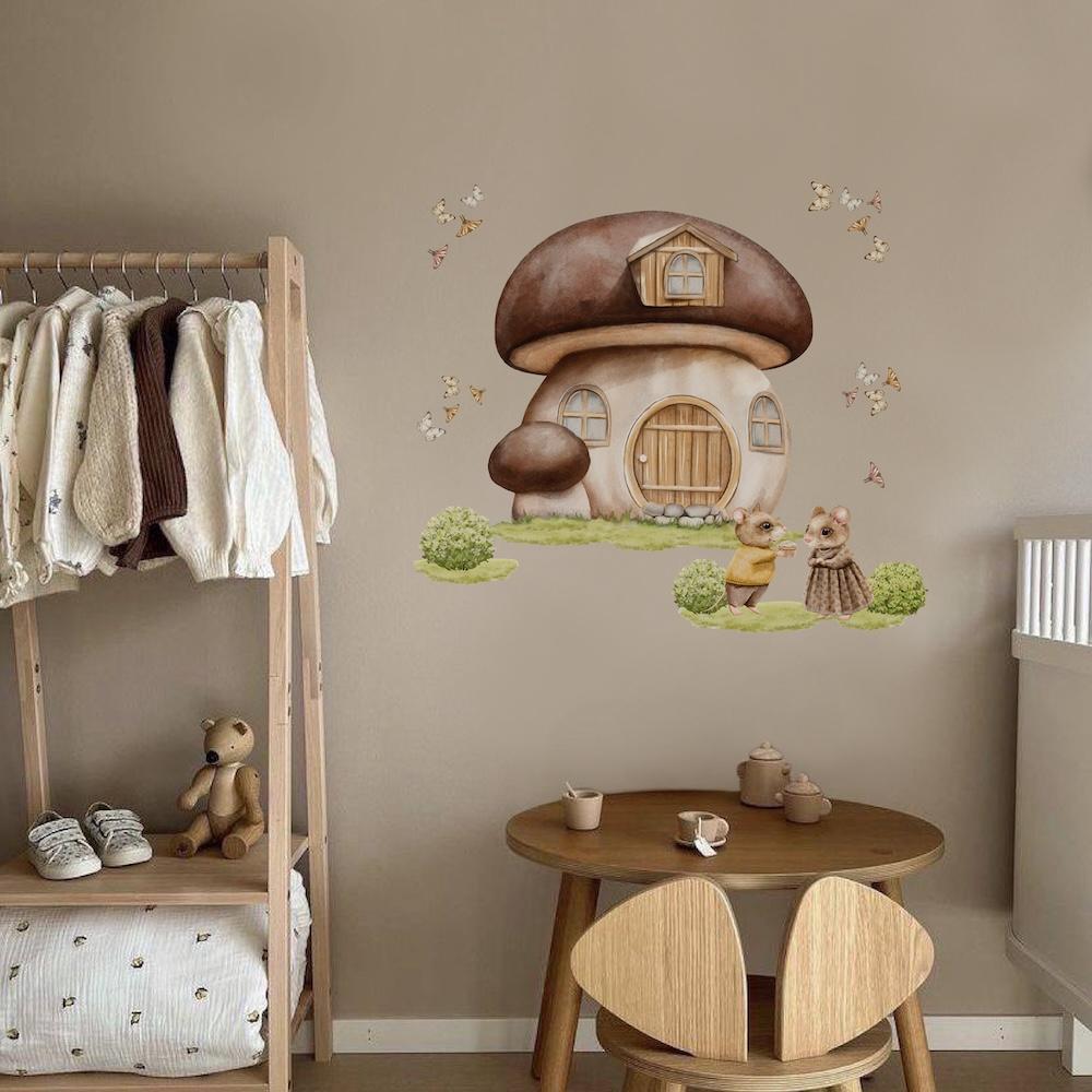 Наклейки виниловые интерьерные LIPKO Грибочек М (674)