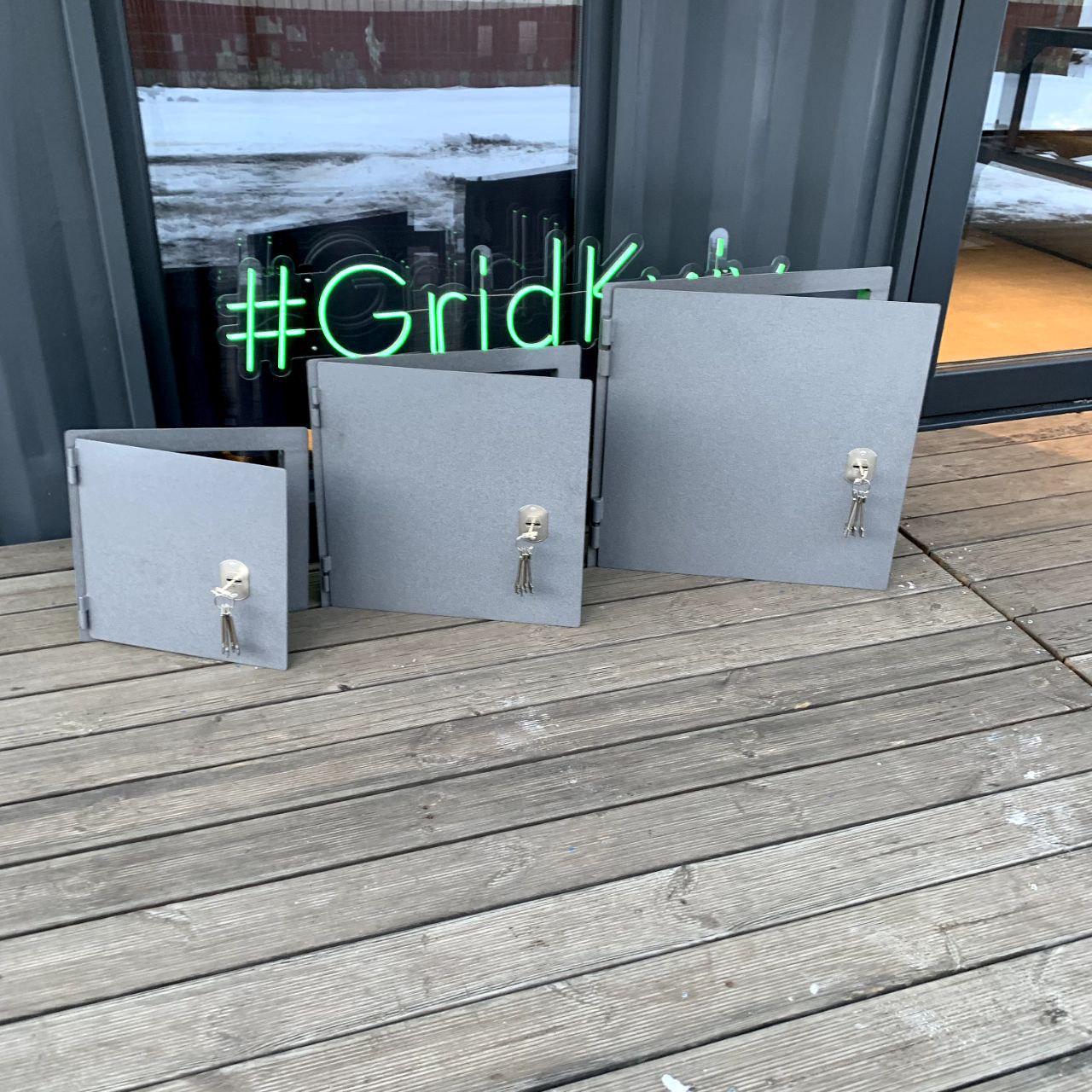 Люк антивандальний стіновий із внутрішнім замком ревізійний сталевий 500х500 мм Лсз-55 Сірий (1855669491/К0133) - фото 6 Люк антивандальний стіновий із внутрішнім замком ревізійний сталевий 500х500 мм Лсз-55 Сірий (1855669491/К0133) - фото 6