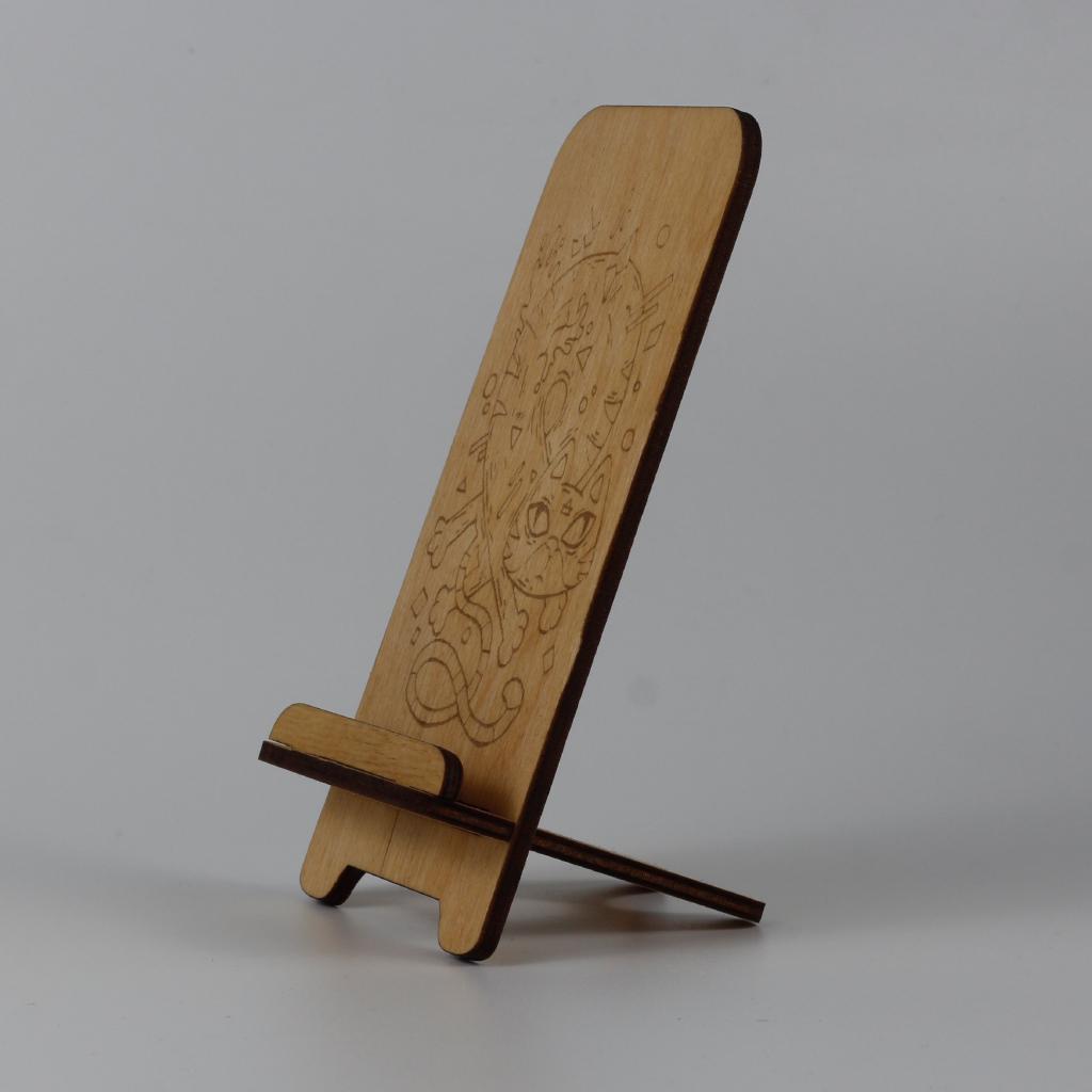 Підставка-тримач для телефону з дерева 27 (03020020) - фото 4 Підставка-тримач для телефону з дерева 27 (03020020) - фото 4