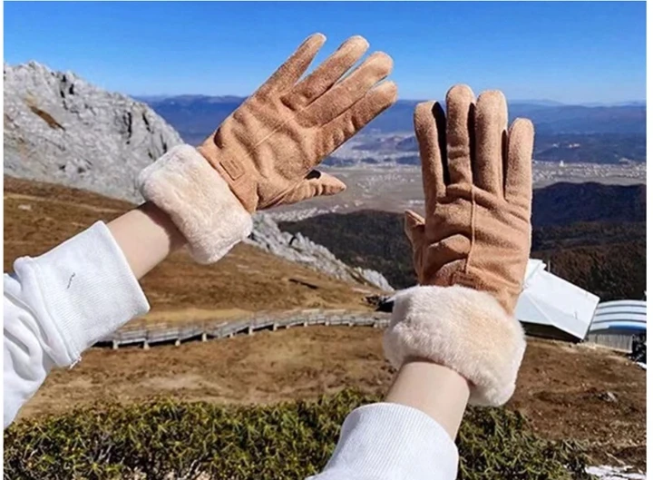 Перчатки женские утепленные замшевые One size Бежевый (28523913) - фото 6 Перчатки женские утепленные замшевые One size Бежевый (28523913) - фото 6