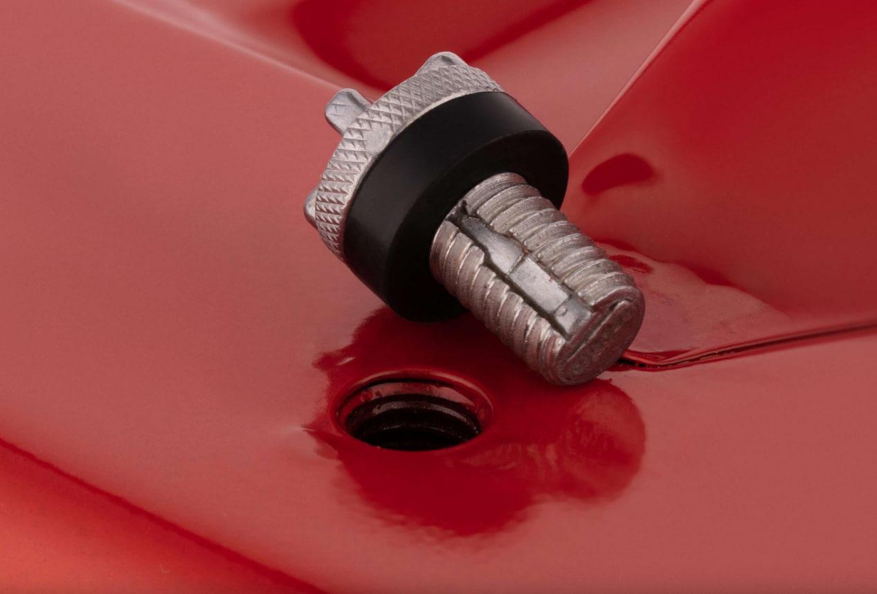 Канистра 2E JCM5H для бензина горизонтальная 5 л металлическая 0,6 мм 1,5 кг Красный (iz16589) - фото 6 Канистра 2E JCM5H для бензина горизонтальная 5 л металлическая 0,6 мм 1,5 кг Красный (iz16589) - фото 6