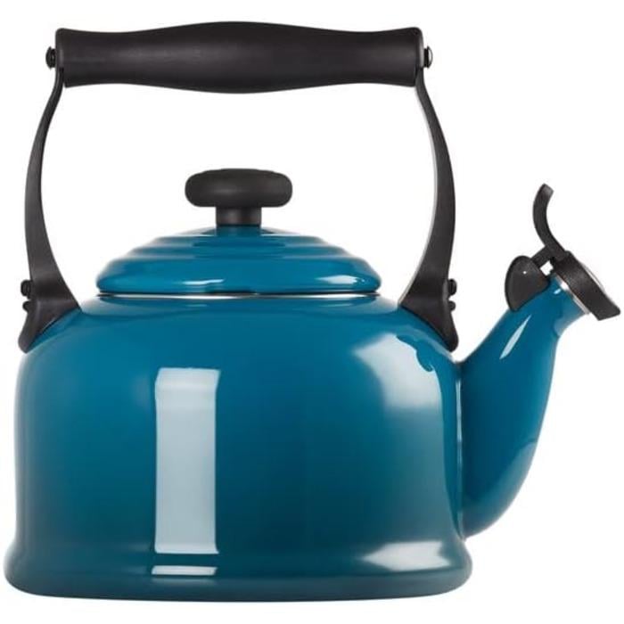 Чайник Le Creuset Tradition 2,1л Темно-бирюзовый Чайник Le Creuset Tradition 2,1л Темно-бирюзовый