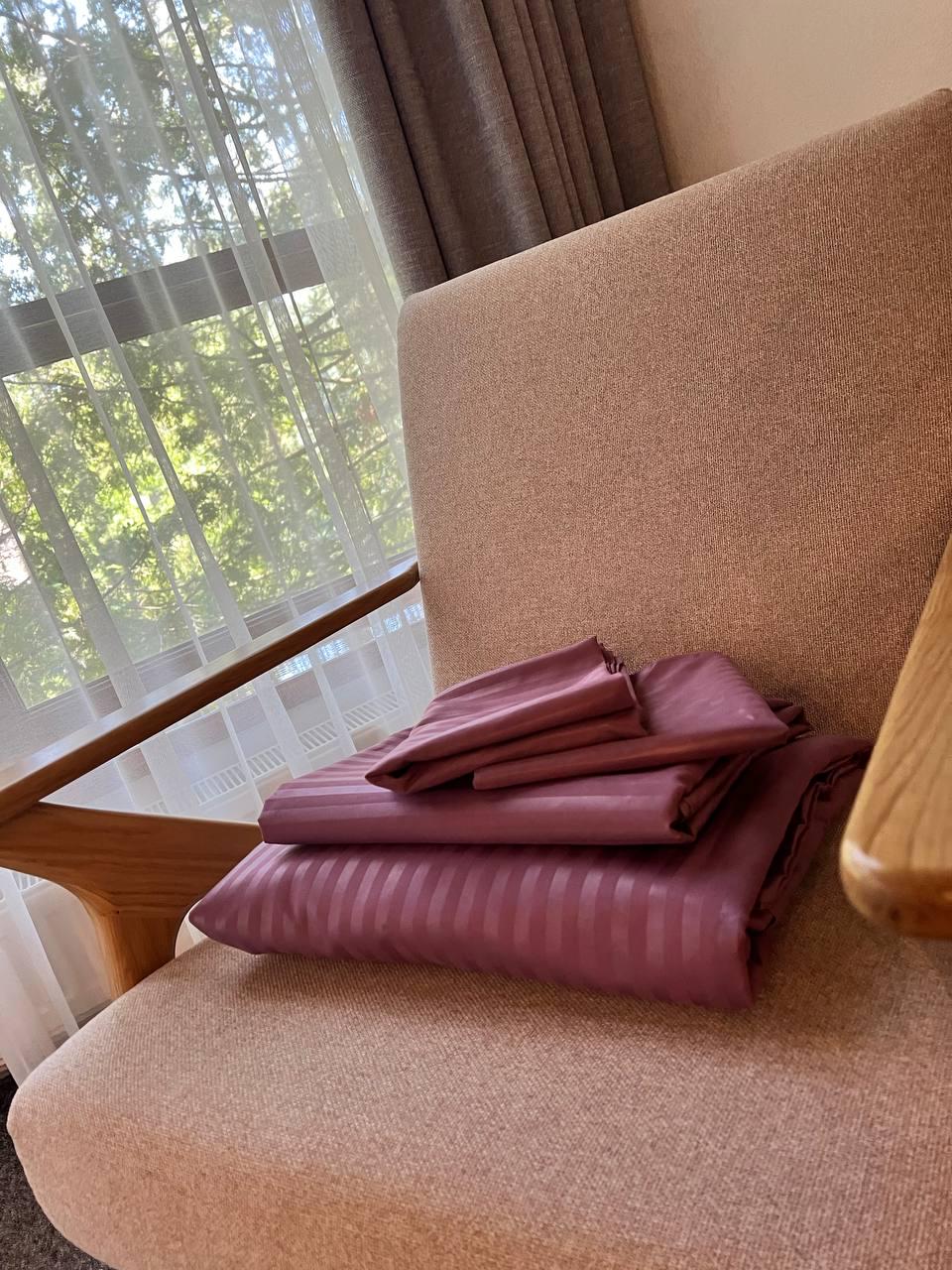 Комплект постільної білизни Signorina Siena зі страйп-сатину сімейний 50х70 см/70х70 см Фуксія (0021S) - фото 4