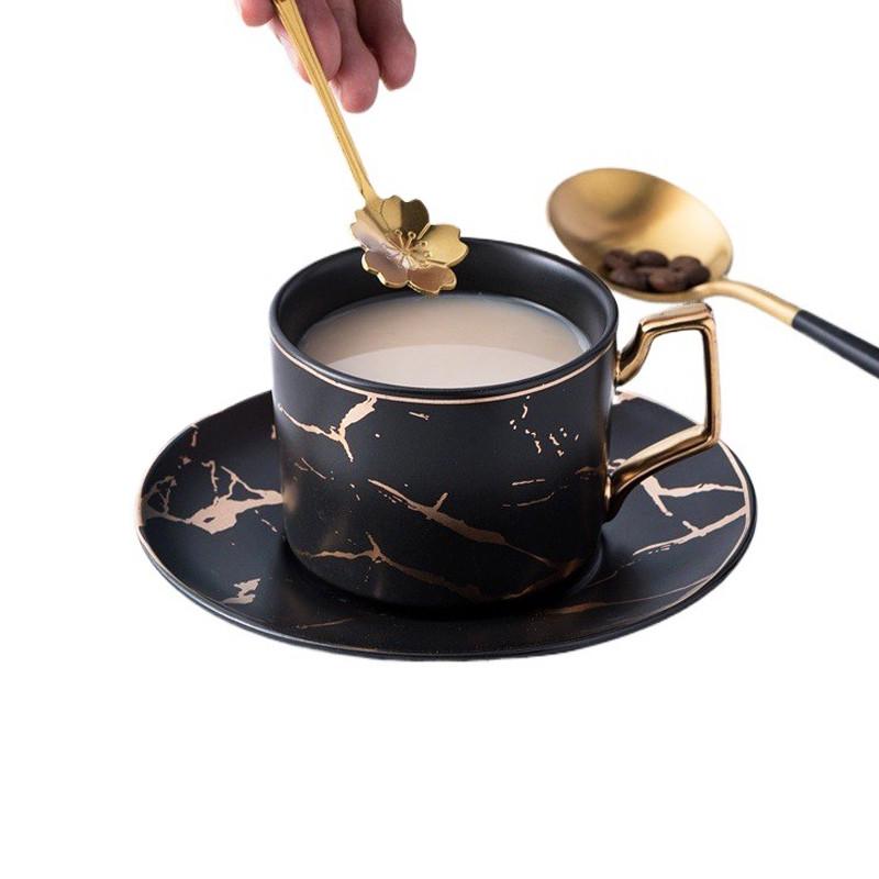 Сервиз чайный подарочный Lesko Мраморная роскошь чашки 4 шт./блюдца 4 шт./ложки 4 шт. с подставкой Black (28525205) - фото 2 Сервиз чайный подарочный Lesko Мраморная роскошь чашки 4 шт./блюдца 4 шт./ложки 4 шт. с подставкой Black (28525205) - фото 2