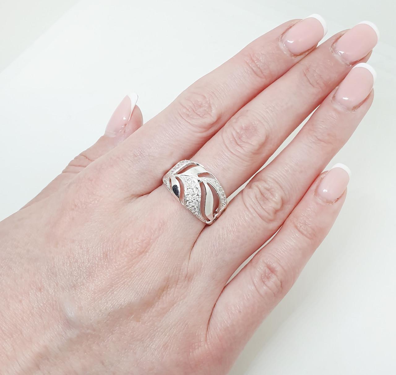 Кольцо серебряное с кубическим цирконием р. 18,5 3,06 г (1504020993)