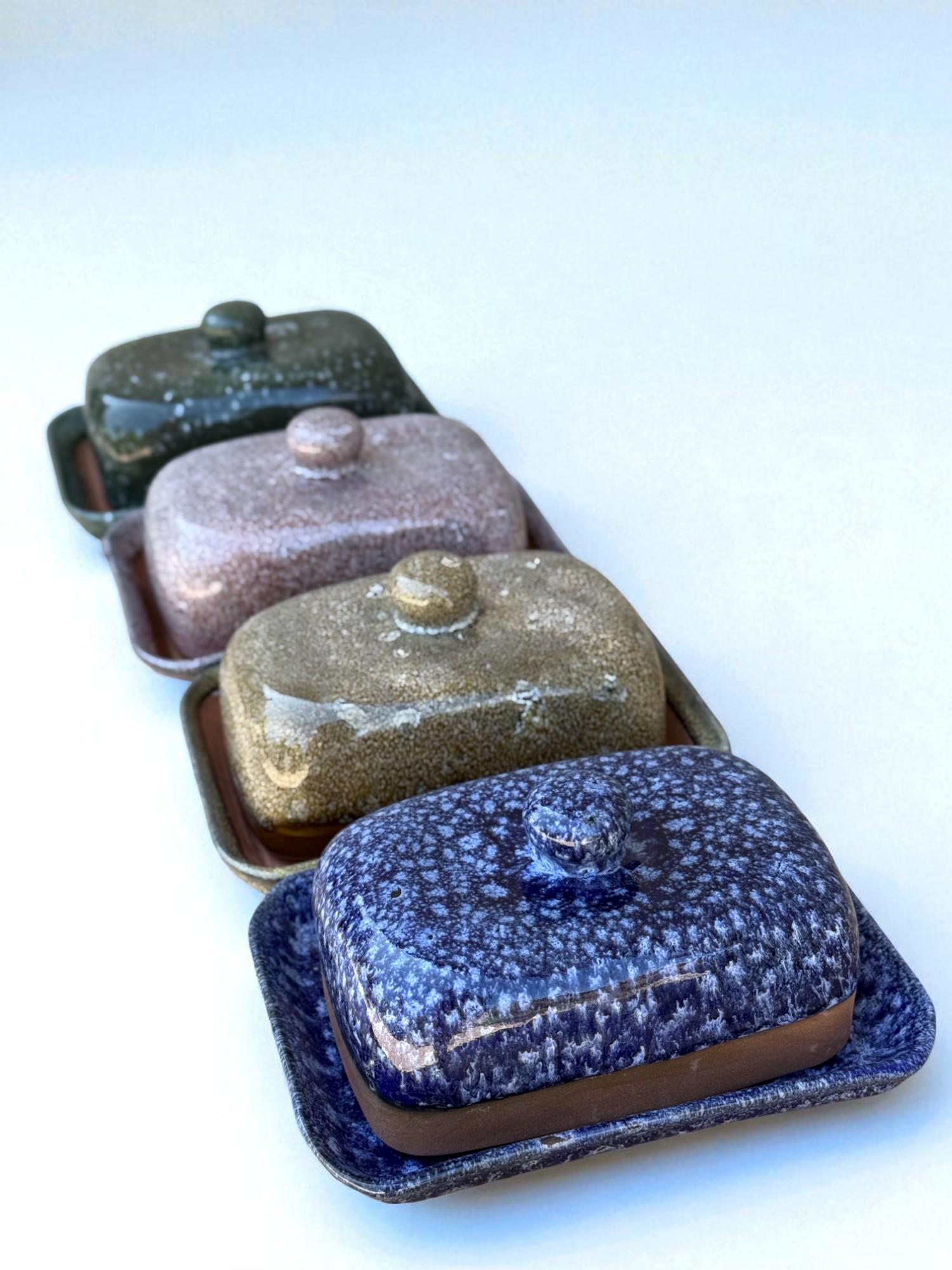 Набор масленок для сливочного масла с крышкой 4 шт. (28833544) - фото 11 Набор масленок для сливочного масла с крышкой 4 шт. (28833544) - фото 11