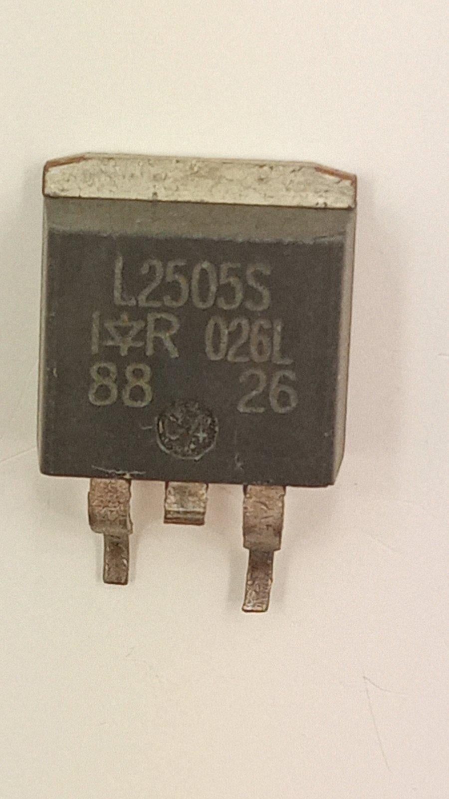 Транзистор IRL2505S n-channel 55V 104A 170W 8mOm Logic level D2-Pak