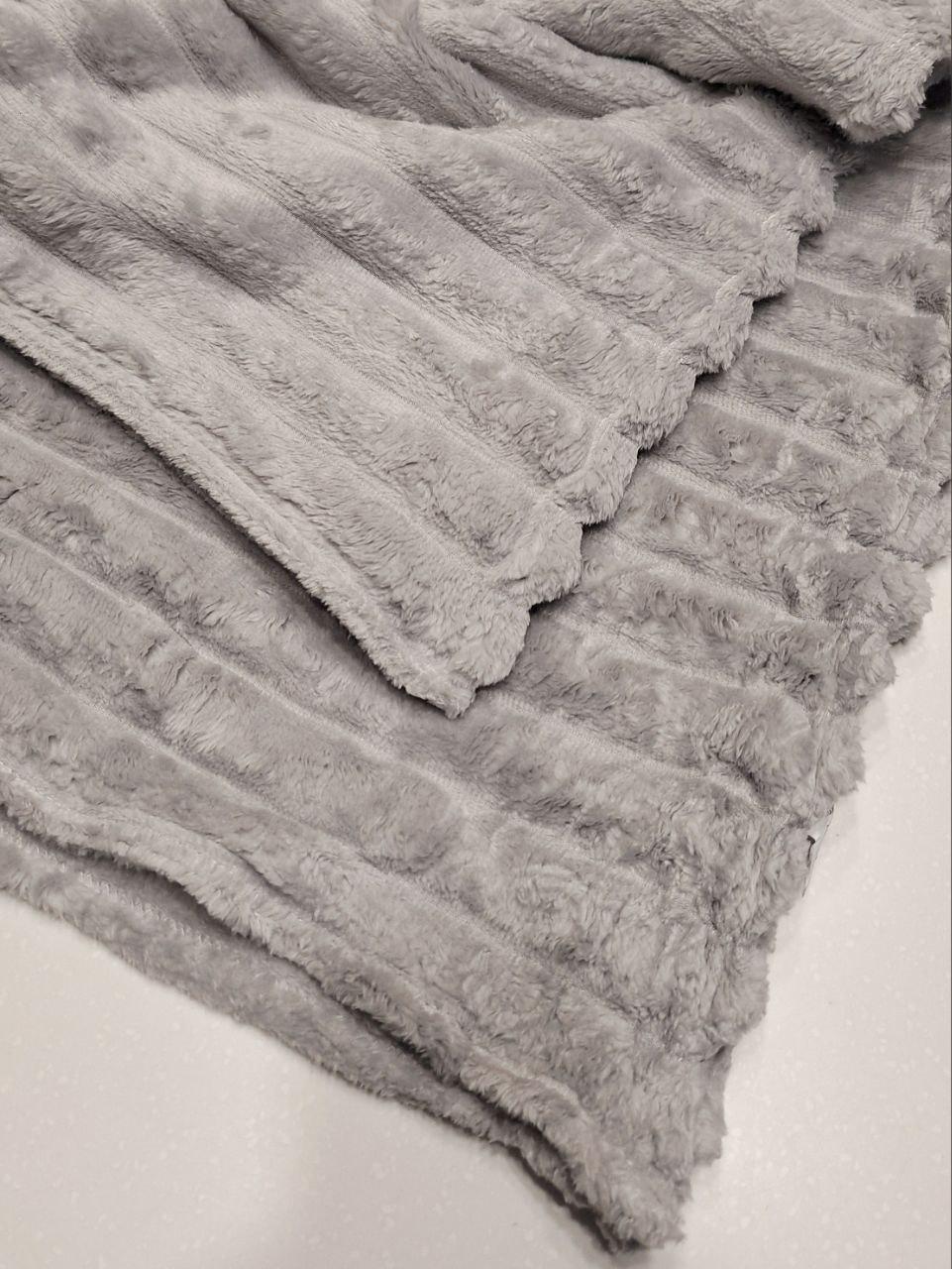 Плед флісовий Шарпей 150x200 см Світло-сірий (1707) - фото 4 Плед флісовий Шарпей 150x200 см Світло-сірий (1707) - фото 4