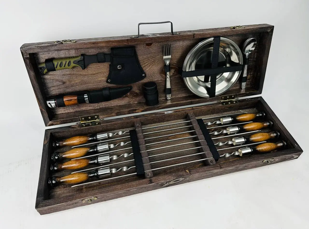 Набір шампурів у кейсі М'ясник середній дерев'яний з нержавіючої сталі (2-10-KS-7604) - фото 3 Набір шампурів у кейсі М'ясник середній дерев'яний з нержавіючої сталі (2-10-KS-7604) - фото 3